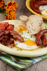 Fried eggs with bacon