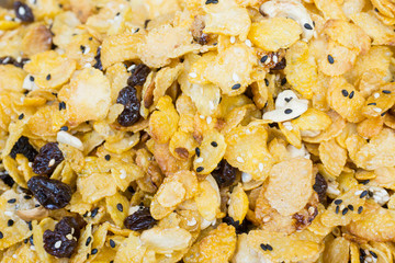 cereal made from cornflakes and caramel