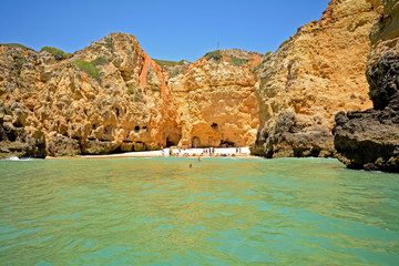 Fototapeta na wymiar Praia da Balanca, Hidden beach near Lagos, Algarve Portugal