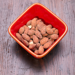 spiced almonds