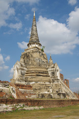 Fototapeta premium The Wat Phra Sri Sanphet in Ayutthaya, Thailand