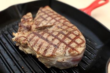 Blade steak on cast iron grill pan
