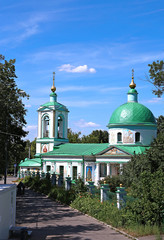 Fototapeta na wymiar Cathedral of the Holy Trinity on the Sparrow Hills in Moscow