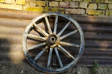 Old dilapidated wheel near the village Katselovo