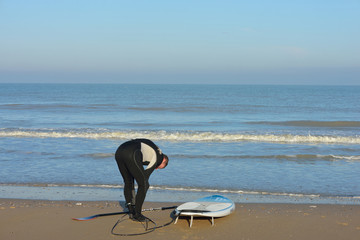 Fototapeta na wymiar surfeur