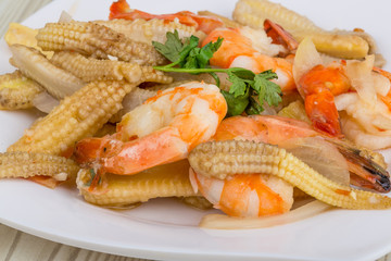 Shrimp and corn salad