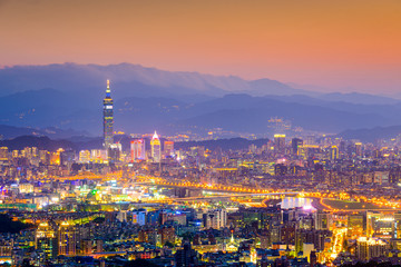 Fototapeta na wymiar Taipei, Taiwan Cityscape from Neihu District