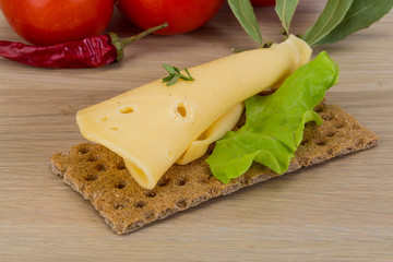 Crispbread with cheese