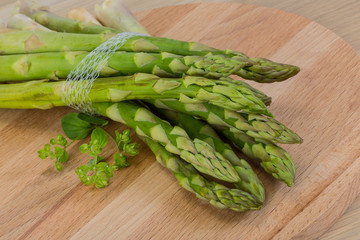 Raw asparagus