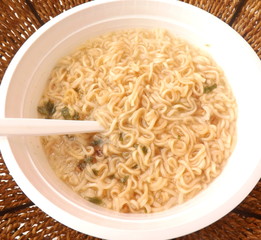 chinesische Nudelsuppe