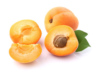 Ripe apricots with slices