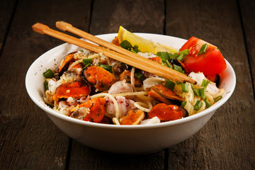 Noodles with seafood