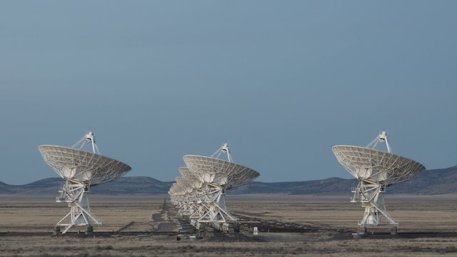 4K Time lapse Very Large Array Radio Telescopes