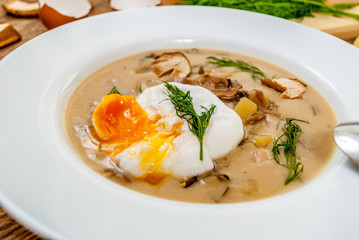 Czech dill soup