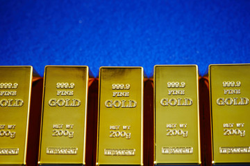 Gold bar