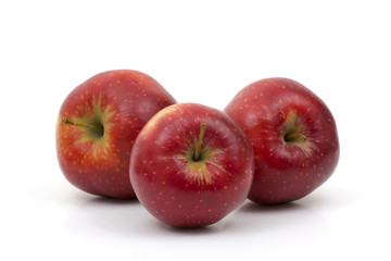 red apples