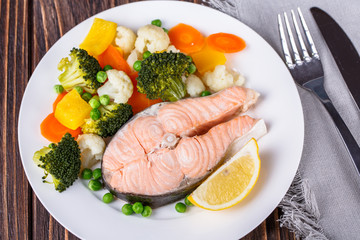 Steamed salmon