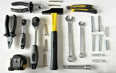 various types of tools with screws