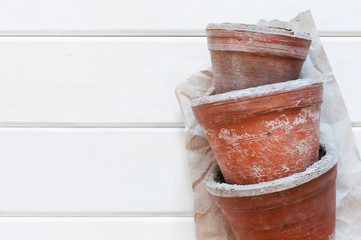 Оld flower pots