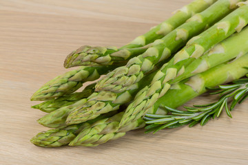 Raw asparagus