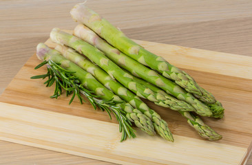 Raw asparagus
