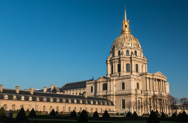 Fototapeta na wymiar Les Invalides Palace in Paris