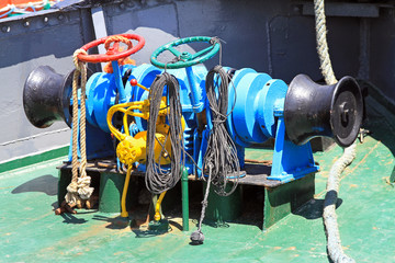 Anchor winch