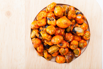 dry roasted soya bean, with red sauce