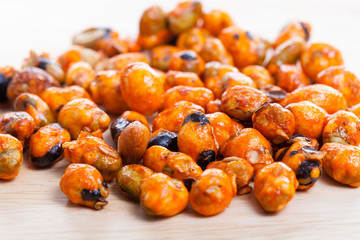 dry roasted soya bean, with red sauce