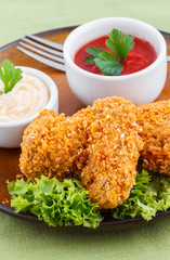 Fried chicken wings with dips