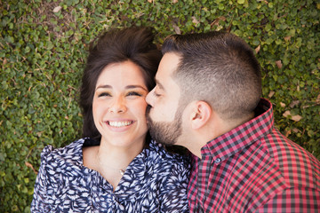 Fototapeta premium Kissing my girl in the cheek
