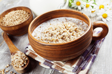 Buckwheat porridge with milk