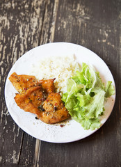 Spicy Roasted Chicken Breast with Rice and Lettuce