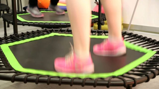 Trampolin beim Fitness
