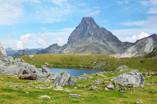 Mountain lake Casterau against the peak du Midi d'Ossau