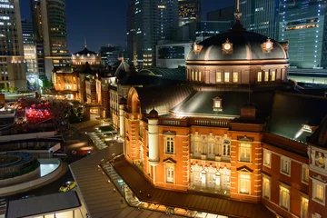 Deurstickers Night view of Tokyo Station © Scirocco340