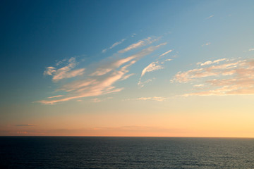 Sonnenuntergang über dem Meer
