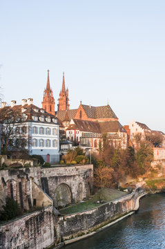 Basel, Altstadt, Münster, Rheinufer, Wintersonne, Schweiz