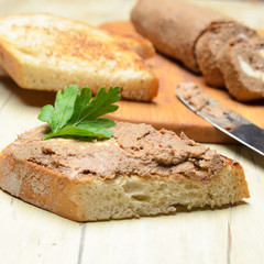 Roll pate, slices of toasted bread