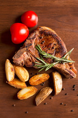 Grilled meat with vegetables