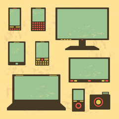 Set of electronic devices