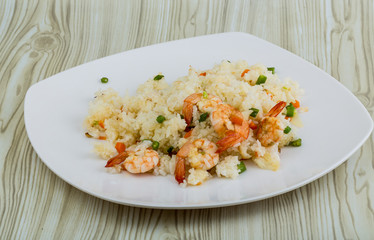 Fried rice with prawns