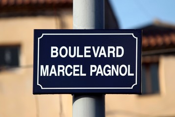 Plaque de rue à Aubagne : patrie de Marcel Pagnol