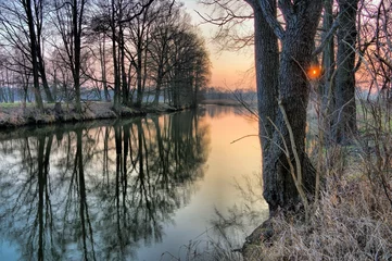 Gordijnen Spree in de winter zonsondergang - rivier de Spree in de winter 01 © LianeM