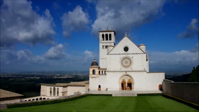 Assisi Kirche vid 02