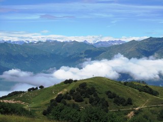 Panoramablick vom Berg Mottarone am Lago Maggiore - Italien