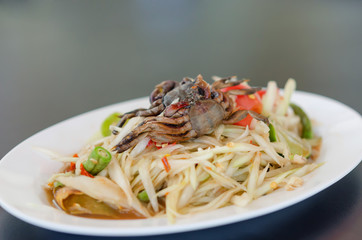 spicy papaya salad with crab