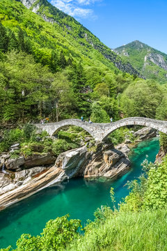 Lavertezzo Ponte dei Salti