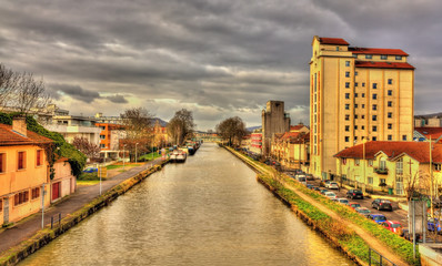 Fototapeta na wymiar Marne - Rhine Canal in Nancy - Lorraine, France