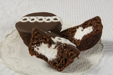 Cream filled cupcakes